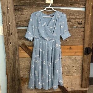 Wardrobe NWT Size XS Pale Blue Vintage Style Flowy Dress